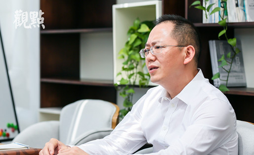 四川蓝光老总_蓝光手机壁纸