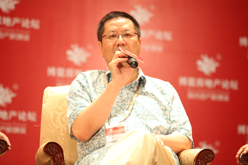 莱蒙国际集团有限公司董事长黄俊康